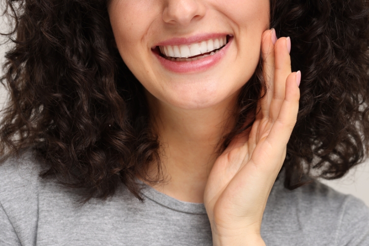 benefícios do clareamento dental