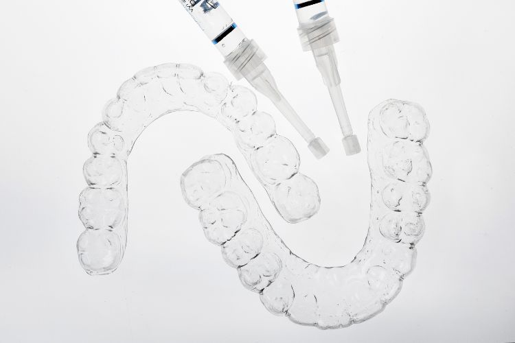 clareamento dental caseiro